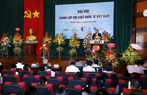 Phó Thủ tướng Trương Hòa Bình dự Đại hội thành lập Hội Luật quốc tế Việt Nam