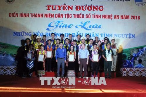 Nghệ An tuyên dương điển hình thanh niên dân tộc thiểu số