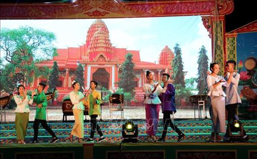 Liên hoan nhạc ngũ âm và múa dân gian Khmer