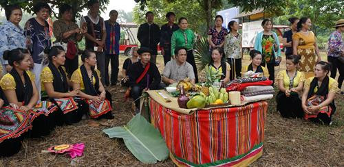 Lễ Cúng Cơm mới của đồng bào dân tộc Thái