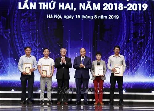 Lễ trao Giải báo chí toàn quốc về phòng, chống tham nhũng, lãng phí lần 2