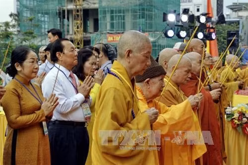 Thành phố Hồ Chí Minh tổ chức Đại lễ Phật đản Phật lịch 2561 - dương lịch 2017