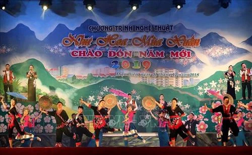 Chương trình nghệ thuật chào đón năm mới 2019 tại Điện Biên