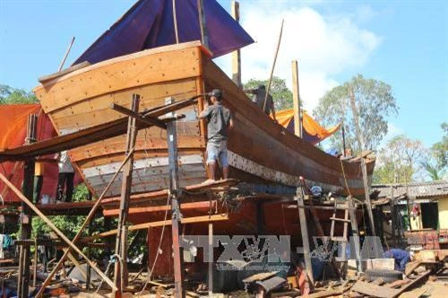 Gần 10 tỷ đồng hỗ trợ tàu cá khai thác thủy sản