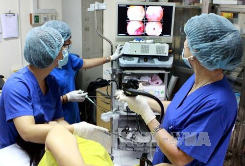 Y tế Thủ đô làm chủ kỹ thuật cao, phục vụ người dân