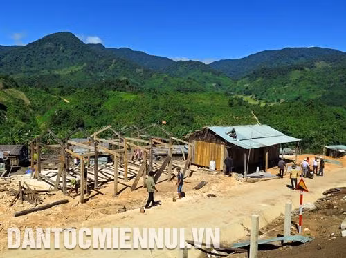 Hiệu quả từ chương trình ổn định dân cư ở khu vực miền núi tỉnh Quảng Nam