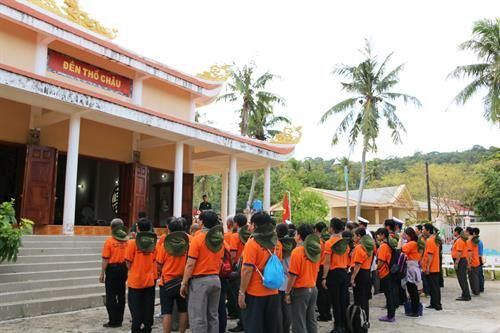 Đền tưởng niệm Thổ Châu - nơi giáo dục truyền thống cho thế hệ trẻ
