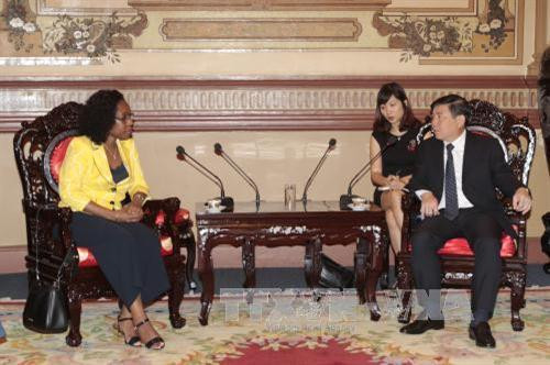 Lãnh đạo Thành phố Hồ Chí Minh tiếp Tổng Chưởng lý Mozambique