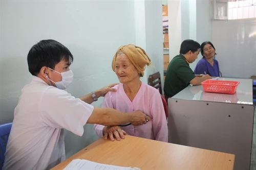 Phòng khám nhân đạo- cách làm hay ở Đồng Tháp