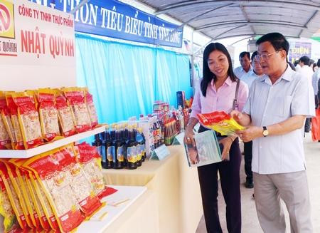 Vĩnh Long thực hiện có hiệu quả cuộc vận động “Người Việt Nam ưu tiên dùng hàng Việt Nam”