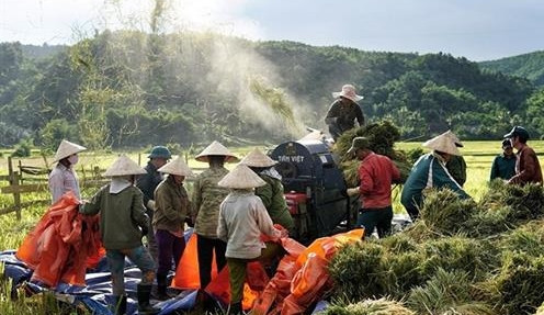 Xây dựng thôn, bản nông thôn mới ở huyện miền núi Nghệ An