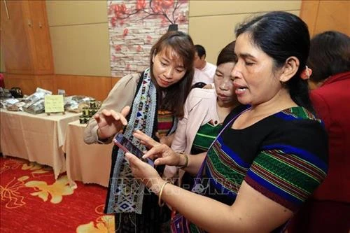 Hỗ trợ phụ nữ dân tộc thiểu số phát triển kinh tế thông qua áp dụng công nghệ