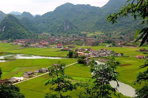 Lạng Sơn phát triển du lịch gắn với giữ gìn các giá trị văn hóa, lịch sử