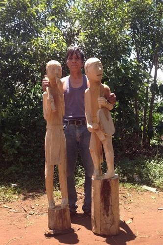 Nghệ thuật tượng gỗ dân gian Jrai