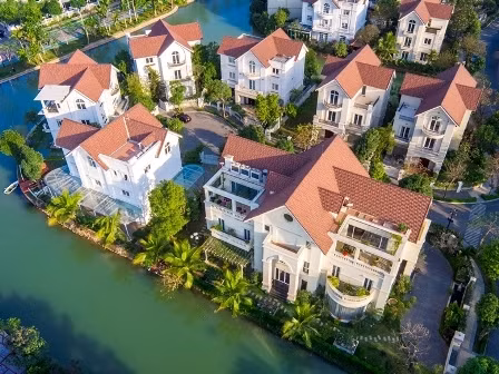 Ngân hàng phản hồi về việc siết tín dụng bất động sản