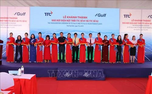 Khánh thành hai nhà máy điện năng lượng mặt trời tại Tây Ninh