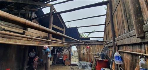 Mưa to kèm dông lốc, sét gây nhiều thiệt hại về người và tài sản ở các tỉnh miền núi phía Bắc