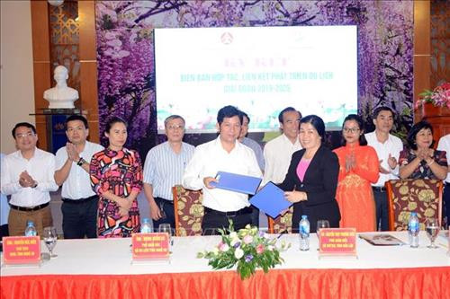  Nghệ An và Đắk Lắk hợp tác phát triển du lịch