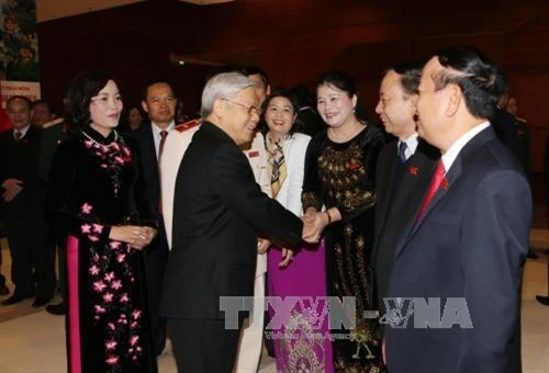 Đại hội Đảng đề xuất nhiều giải pháp xây dựng bảo vệ đất nước