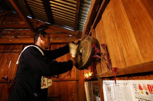 Đồng bào dân tộc Cống rộn ràng đón Tết hoa