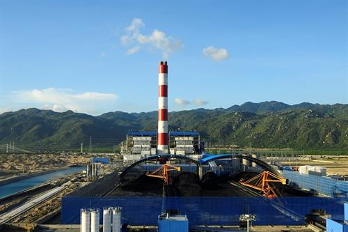 Tài nguyên nhiên liệu - năng lượng với phát triển kinh tế - xã hội