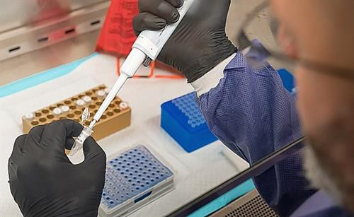 Các nhà khoa học Israel phát triển công nghệ biến nước máy thành nước sát khuẩn chống COVID-19
