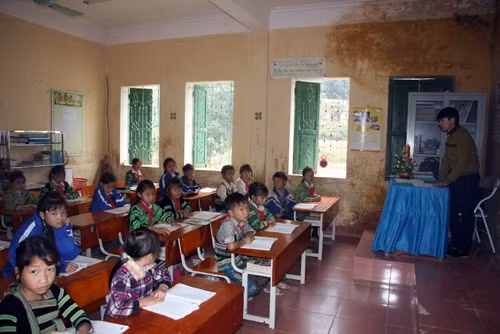 Học sinh đến lớp đủ là món quà "Thưởng Tết" lớn nhất đối với giáo viên vùng cao