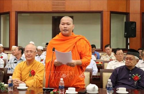 Biểu dương những đóng góp của đồng bào các dân tộc thiểu số