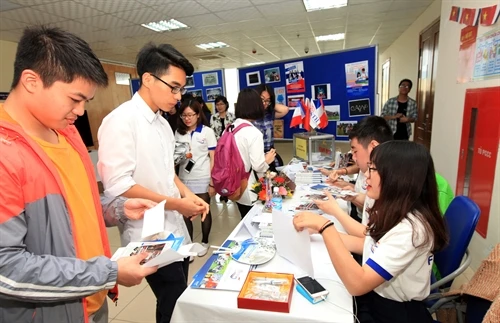 Ngày 23/7, trực tiếp tư vấn xét tuyển đại học, cao đẳng năm 2016