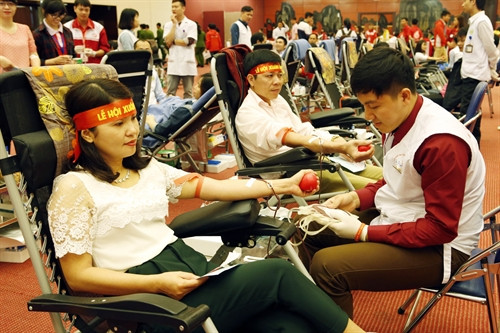 Lễ hội Xuân Hồng “Hiến giọt máu đào - Trao đời sự sống”