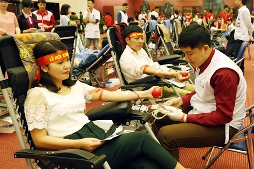 Lễ hội Xuân Hồng “Hiến giọt máu đào - Trao đời sự sống”