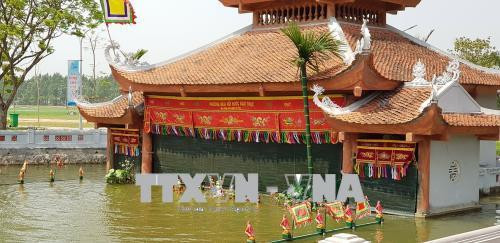 Nhọc nhằn đưa nghệ thuật truyền thống đến với du khách