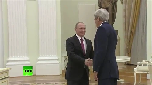 Ông Putin trêu chọc Ngoại trưởng Mỹ