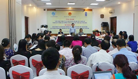 Tìm giải pháp tăng tỷ lệ cán bộ nữ, nữ dân tộc thiểu số tham gia trong hệ thống chính trị cơ sở