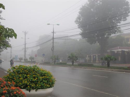 Thời tiết ngày 13/4: Nóng lan rộng trên nhiều khu vực, miền Trung có nơi 39 độ C