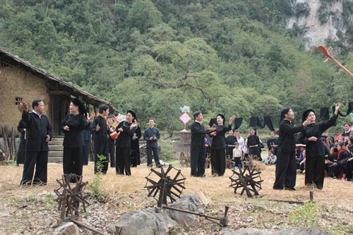 Hát lượn ngày xuân của người Tày, Cao Bằng