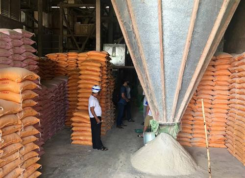 Cần sớm di dời các cơ sở xay xát nông sản gây ô nhiễm ra khỏi khu dân cư