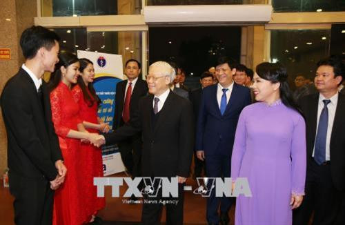 Kỷ niệm Ngày Thầy thuốc Việt Nam 27/2 với chủ đề “Tăng cường y tế cơ sở - Hướng tới bao phủ sức khỏe toàn dân”