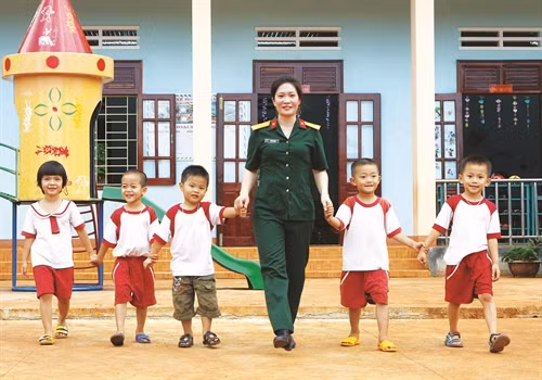 BInh đoàn 15 giúp dân phát triển kinh tế