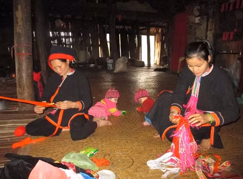 Nghi lễ Thủm Cuổn của người Sán Chỉ