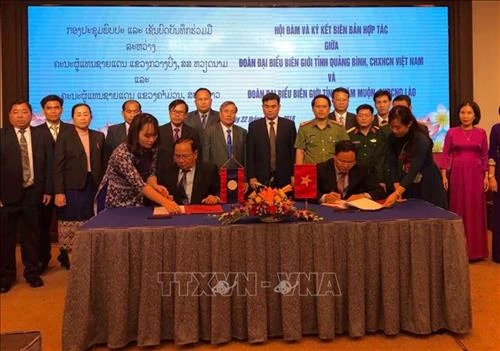 Tăng cường hợp tác quốc phòng - an ninh biên giới giữa Việt Nam- Lào