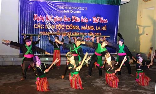 Cùng vui Tết ngô