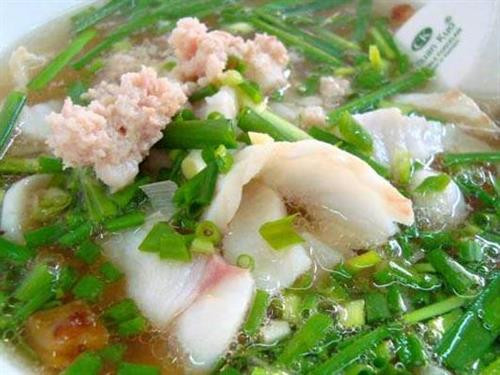 Đậm đà hủ tíu cá Sóc Trăng