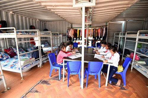 Nhà bán trú bằng container - Một mô hình hiệu quả cần được nhân rộng