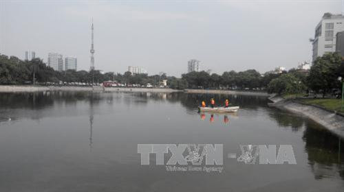 Không gian mặt nước Hà Nội