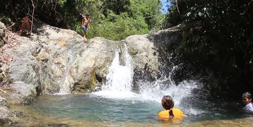Suối Hai Dũng - Điểm đến thú vị giữa đại ngàn Trà Hiệp