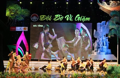 Âm vang “Đôi bờ Ví, Giặm"