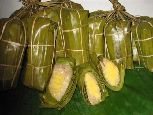 Bánh tét cốm dẹp đặc sản Trà Vinh