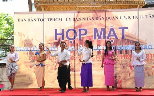 Giữ hồn Tết cổ truyền Chôl Chnăm Thmây của đồng bào Khmer - Bài 2