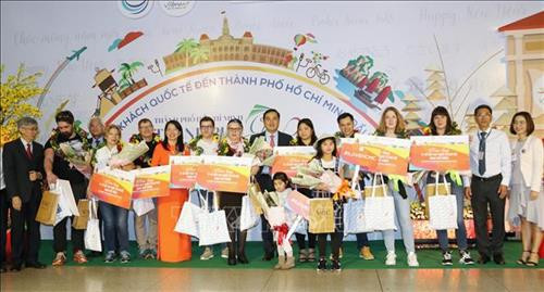 Thành phố Hồ Chí Minh đón du khách quốc tế đầu năm mới 2020